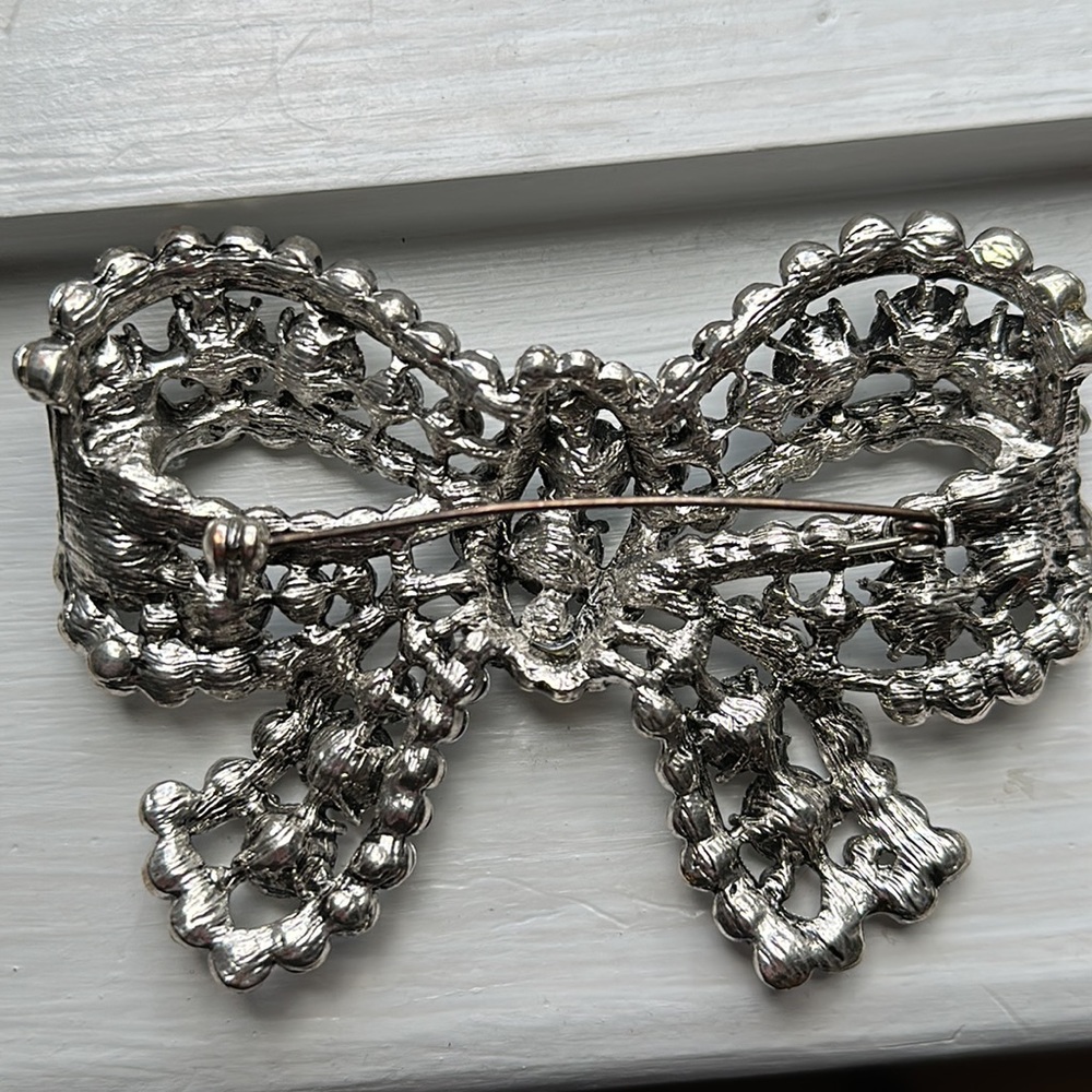 Vintage rhinestone large bow brooch pin - Picture 4 of 6